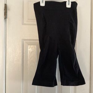 HANES SHAPEWEAR T254 SIZE XL